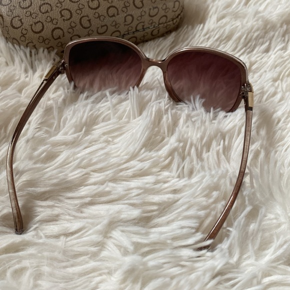 Sunglasses - Picture 2 of 4